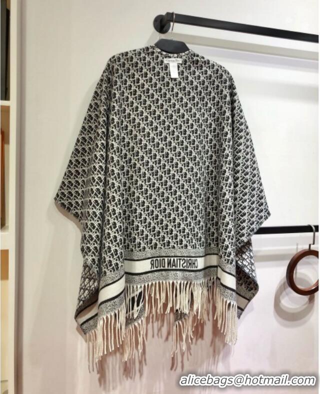 Grade Quality Dior Oblique Cashmere Reversible Cape D110718 2025