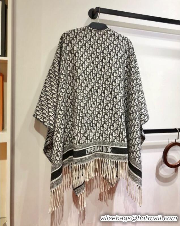 Grade Quality Dior Oblique Cashmere Reversible Cape D110718 2025