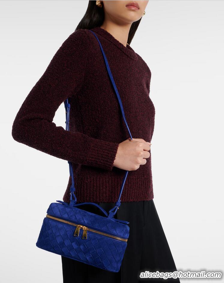 Market Sells Bottega Veneta Bang Bang Vanity Case in Intrecciato Suede 789109 Blue Royal 2025