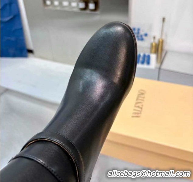 Perfect Valentino Calfskin Leather Heel High Boots 8cm with Buckle Black 1104084