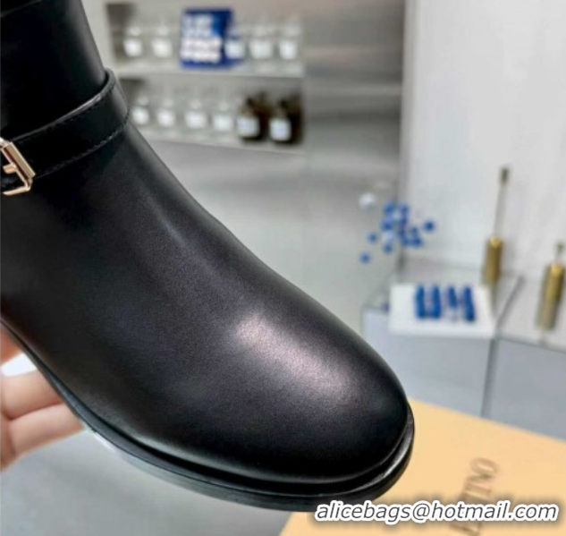 Sumptuous Valentino VLogo Signature Strap Flat Ankle Boots in Calfskin Leather Black 1104085