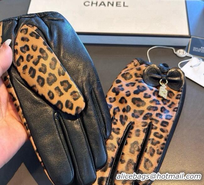Modern Classic Chanel Printed Lambskin and Cashmere Gloves 1111 Brown 2025