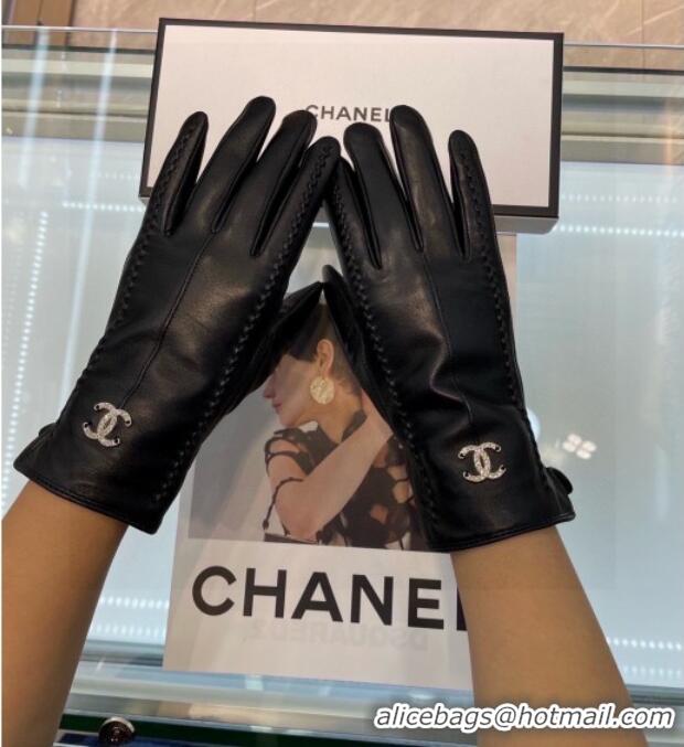 Luxury Cheap Chanel Lambskin Gloves CH111306 Black 2025