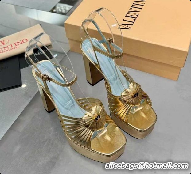 Pretty Style Valentino Heart Calfskin Leather Platform Sandals 11cm Gold 2025 VLTN121501 1215034