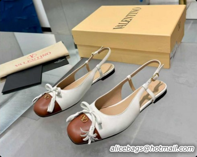 Stylish Valentino VALET DU ROI Slingbacks Flat in Calfskin Leather with Tassel Bow White/Brown 1215041