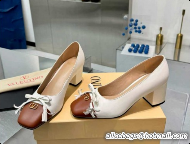 Cheap Price Valentino VALET DU ROI Pumps 6cm in Calfskin Leather with Tassel Bow White/Brown 1215045