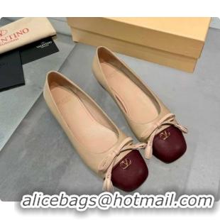 Charming Valentino VALET DU ROI Ballerinas Flat in Calfskin Leather with Tassel Bow Beige/Dark Burgundy 1215047