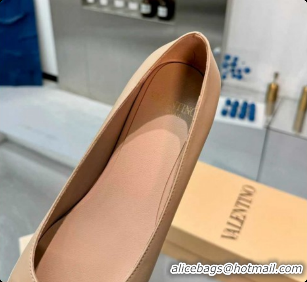 Charming Valentino VALET DU ROI Ballerinas Flat in Calfskin Leather with Tassel Bow Beige/Dark Burgundy 1215047