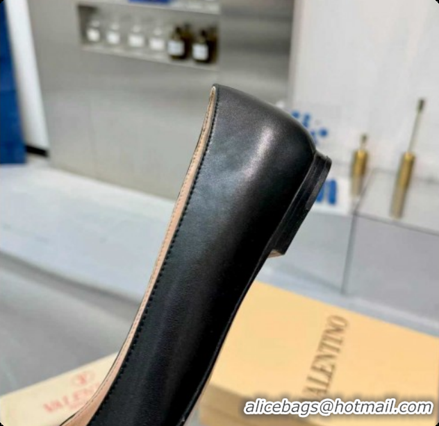 Stylish Valentino VALET DU ROI Ballerinas Flat in Calfskin Leather with Tassel Bow Black/Brown 1215048