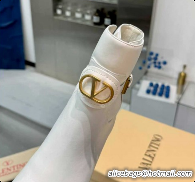 Best Product Valentino VLogo Signature Strap Heel Ankle Boots 7cm in Calfskin Leather White VLTN121502 1215053