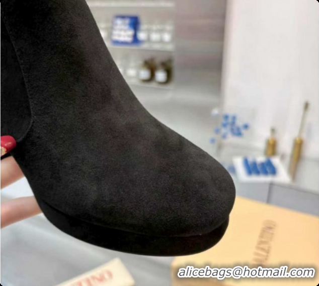 Luxurious Valentino FAWCETTE Platform Ankle Boots 10cm in Suede Black 1215064