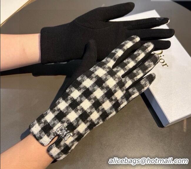 Low Cost Dior Check Wool Gloves 1023 Black/White 2024