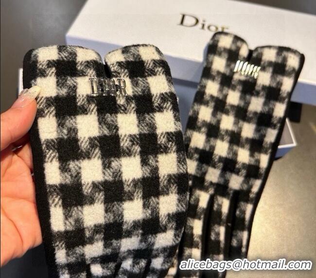 Low Cost Dior Check Wool Gloves 1023 Black/White 2024