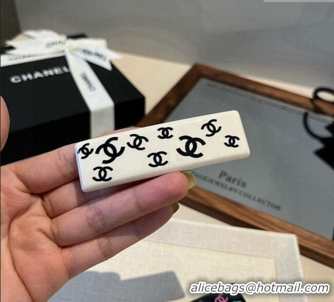 Traditional Discount Chanel Hair Clip with CC Print CH091105 2025