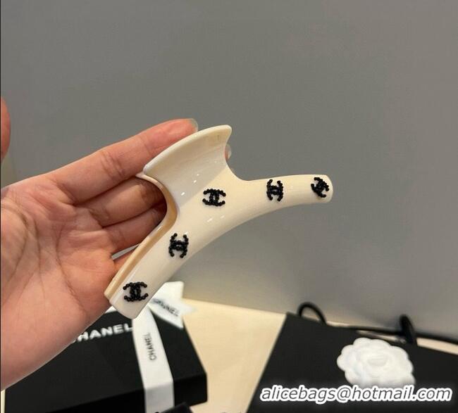 Best Price Chanel Hair Clip with CC CH0911012 White 2025