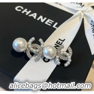 Buy New Cheap Chanel Hair Clip with CC and Pearls CH0911013 2025