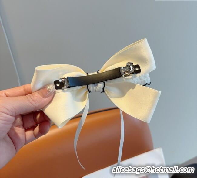 Best Price Miu Miu Bow Hair Clip MM111201 White/Black 2025