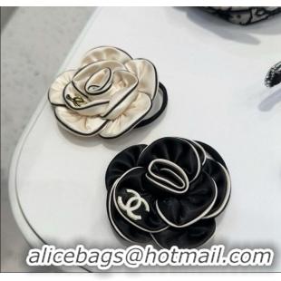 Best Quality Chanel Camellia Bloom Hairring CH111246 White/Black 2025