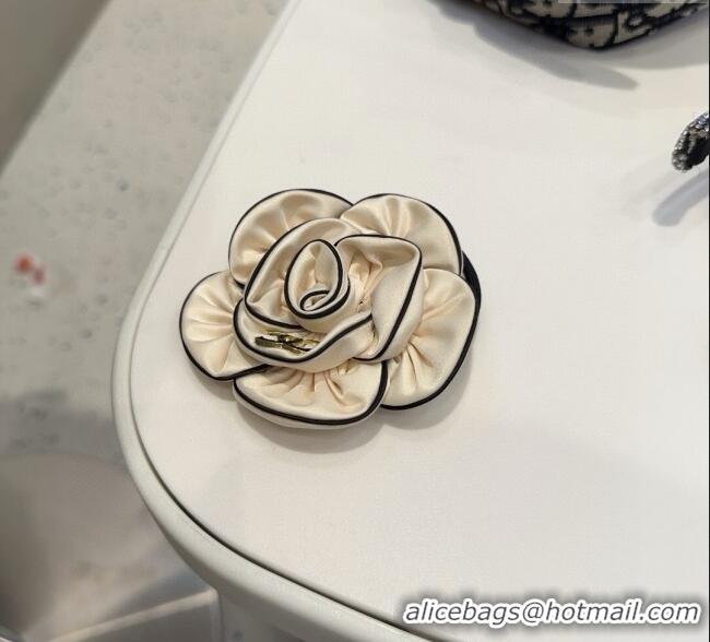 Best Quality Chanel Camellia Bloom Hairring CH111246 White/Black 2025