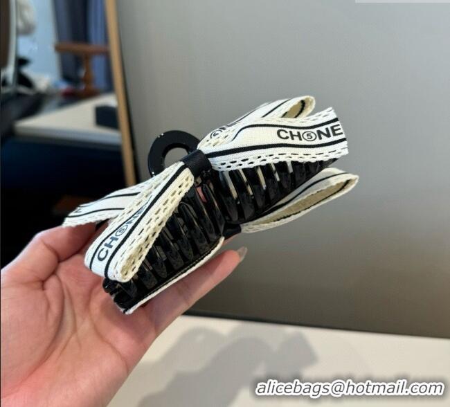 Fashion Discount Chanel Bow Hairclip CH111247 White/Black 2025