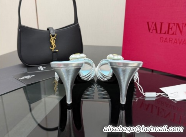 Luxurious Valentino Heart Calfskin Leather Heel Slides Sandal Silver VLTN121501 1216001