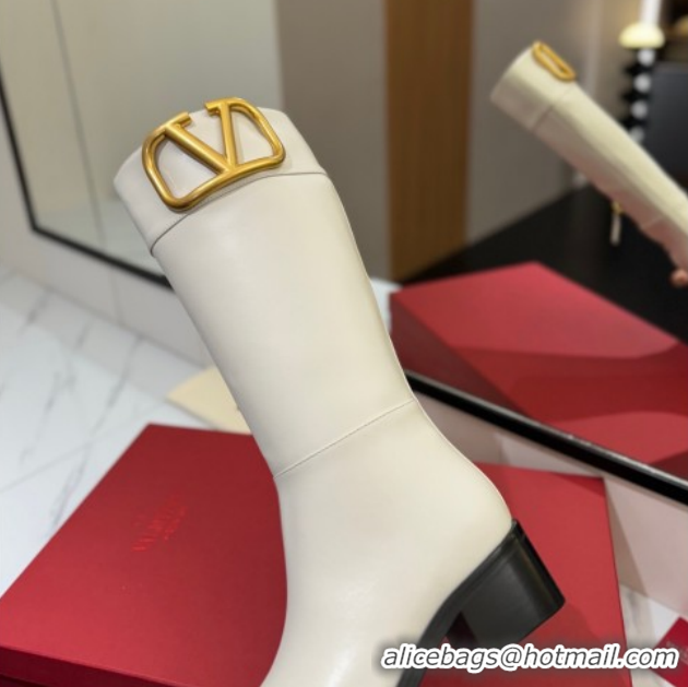 Purchase Valentino Maxi-VLogo Heel High Boots 5.5cm in Calfskin Leather White VLTN121603 1216020