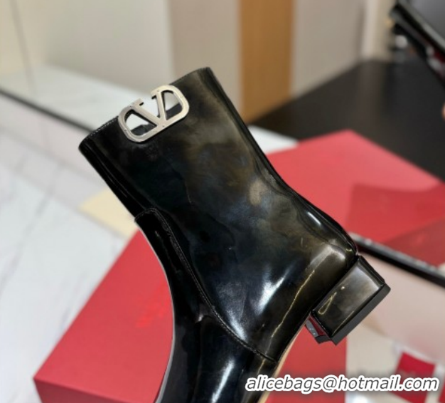 Perfect Valentino VLogo Type Heel Ankle Boots 3cm in Patent Leather Black VLTN121606 1216041