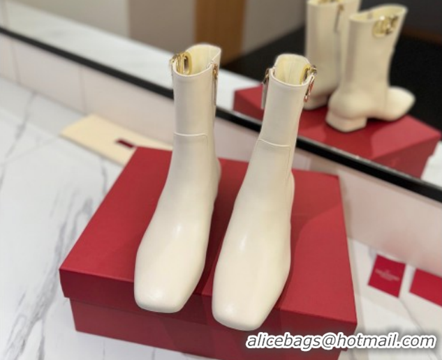 Best Price Valentino VLogo Type Heel Ankle Boots 3cm in Calfskin Leather White VLTN121606 1216044
