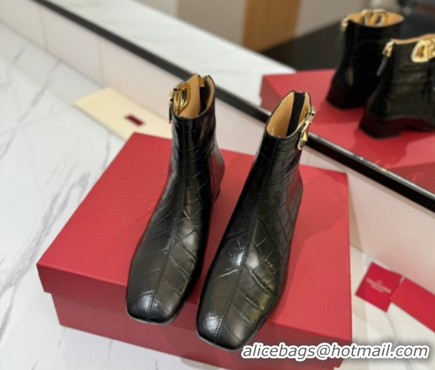 Low Price Valentino VLogo Type Heel Ankle Boots 3cm in Stone Embossed Leather Black VLTN121606 1216049