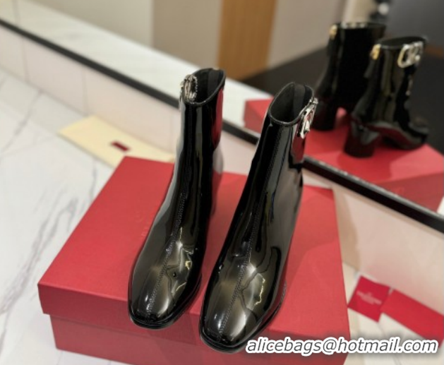 Shop Duplicate Valentino VLogo Type Heel Ankle Boots 5cm in Glazed Patent Leather Black VLTN121606 1216052