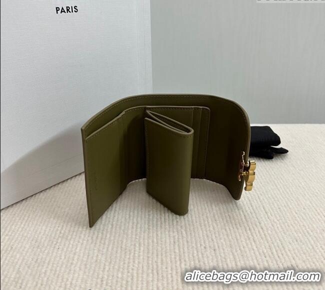 Famous Brand Celine Small Wallet in Shiny Calfskin 10D783 Dark Olive Green 2024