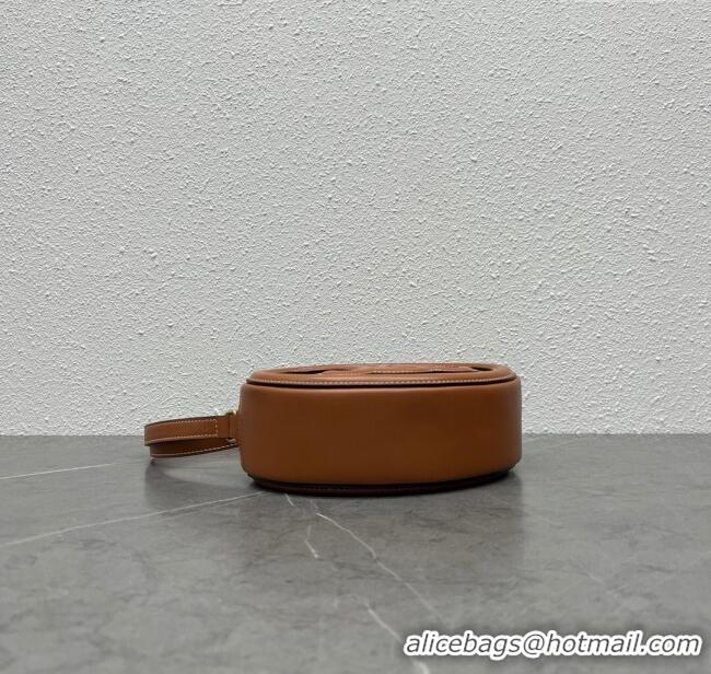 Shop Grade Celine TRIOMPHE Oval Bag in Smooth Calfskin 198604 Brown 2024 Top