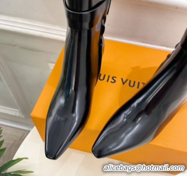 Shop Duplicate Louis Vuitton Heel High Boots 5cm in Patent Leather with Buckle Strap Black LV102201 1022004