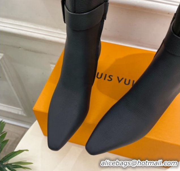 Durable Louis Vuitton Heel High Boots 5cm in Matte Leather with Buckle Strap Black LV102201 1022006