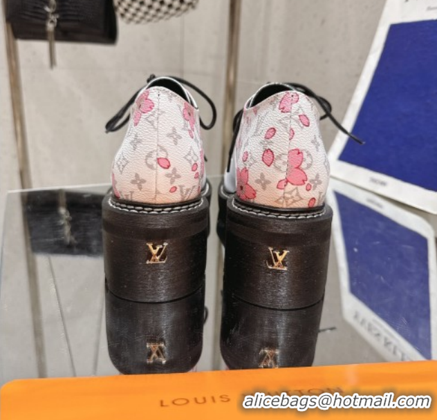 Luxurious Louis Vuitton LV x TM Monogram Canvas and Leather Laced-up Shoes White LV102204 1022040