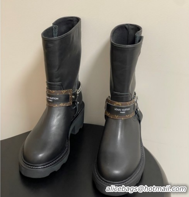 Good Looking Louis Vuitton LV Beaubourg Ankle Boots 4cm in Leather with Chain Strap Black 1AIBQR 1022051