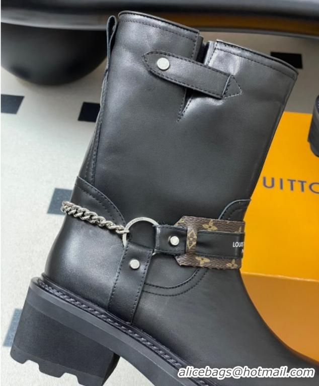 Good Looking Louis Vuitton LV Beaubourg Ankle Boots 4cm in Leather with Chain Strap Black 1AIBQR 1022051