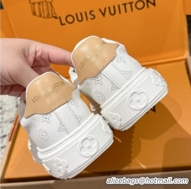 Stylish Louis Vuitton Time Out Sneakers in Perforated Leather White 1022093