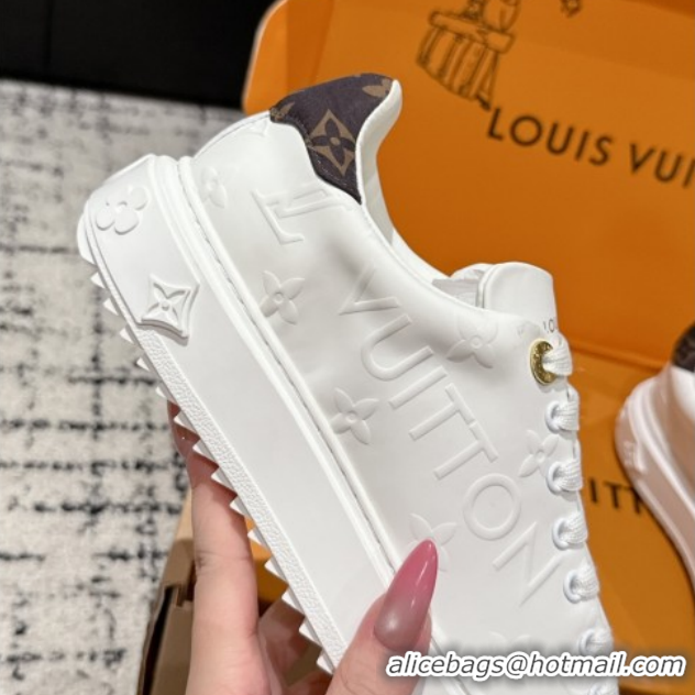 Sophisticated Louis Vuitton Time Out Sneakers in Debossed Leather White 1AAP6O 1022108