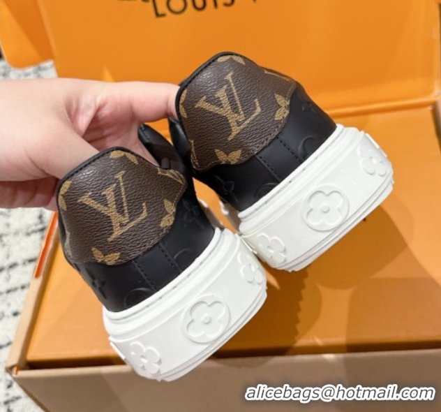 Luxurious Louis Vuitton Time Out Sneakers in Debossed Leather Black 1AAP6O 1022109