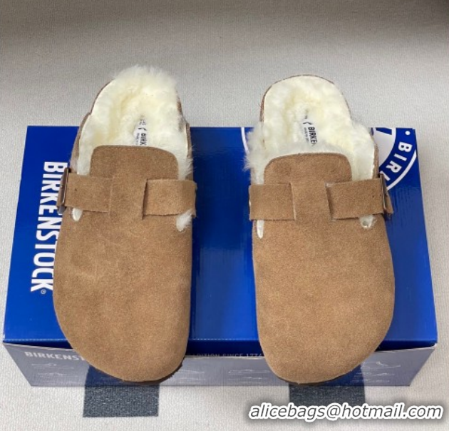 Sumptuous Louis Vuitton x Birkenstock Flat Mules with Buckle Strap in Suede and Wool Light Brown 1022116