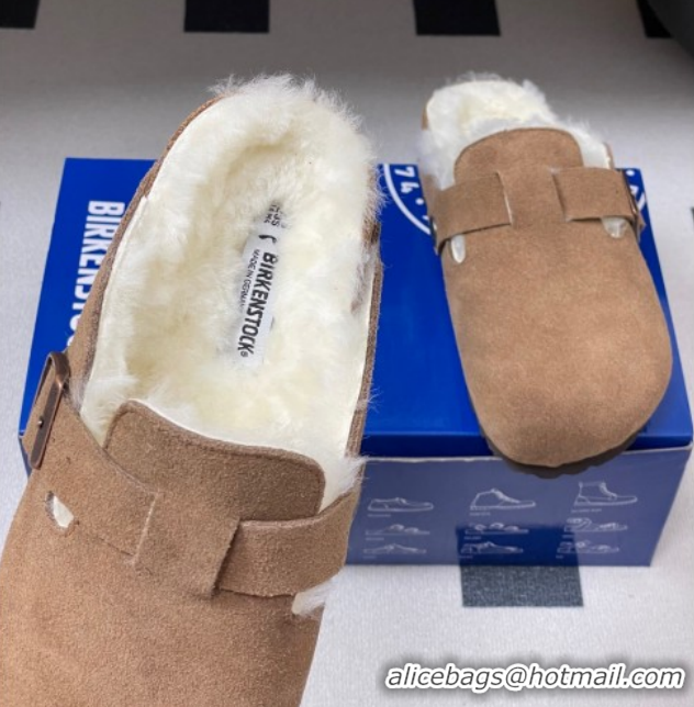 Sumptuous Louis Vuitton x Birkenstock Flat Mules with Buckle Strap in Suede and Wool Light Brown 1022116