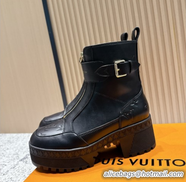 Pretty Style Louis Vuitton Laureate Platform Desert Ankle Boots in Calfskin 7cm LV111915 Black