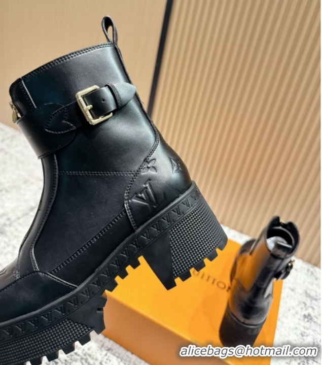 Pretty Style Louis Vuitton Laureate Platform Desert Ankle Boots in Calfskin 7cm LV111915 Black