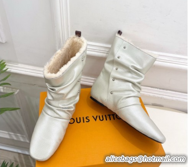Grade Quality Louis Vuitton Nomad Flat Ankle Boots with Studs in Calf Leather Pale Gold 1AISDM 1219074