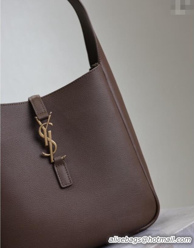 Best Quality Saint Laurent LE 5 A 7 Supple Small Hobo Bag in Grained Leather 713938 Pecan Brown 2025