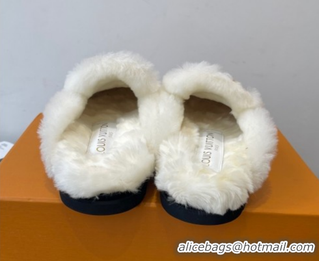 Sumptuous Louis Vuitton Colorado Closed Mules in Wool and Suede Beige 1AITH8 1219092