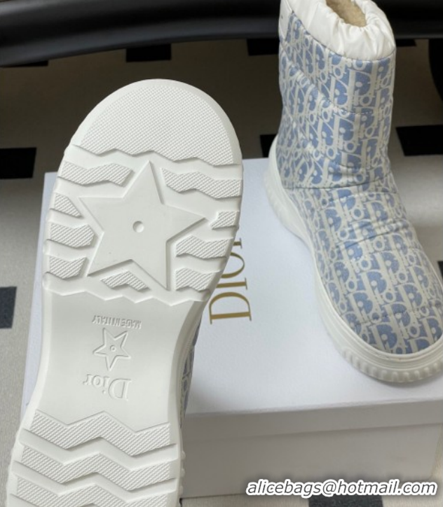 Purchase Dior DiorAlps Frost Ankle Boots in Oblique Quilted Nylon Blue/White 1029003