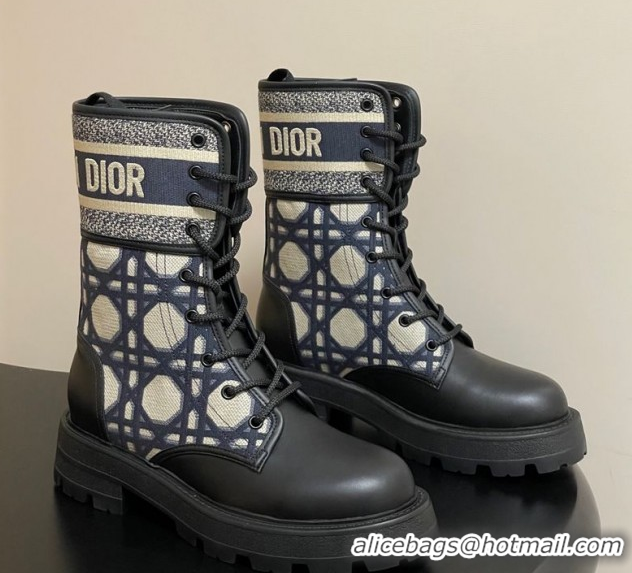 Purchase Dior D-Major Ankle Boots 4.5cm in Black Calfskin with Beige Embroidered Cannage Cotton 1029009