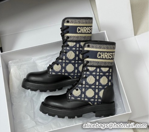 Purchase Dior D-Major Ankle Boots 4.5cm in Black Calfskin with Beige Embroidered Cannage Cotton 1029009